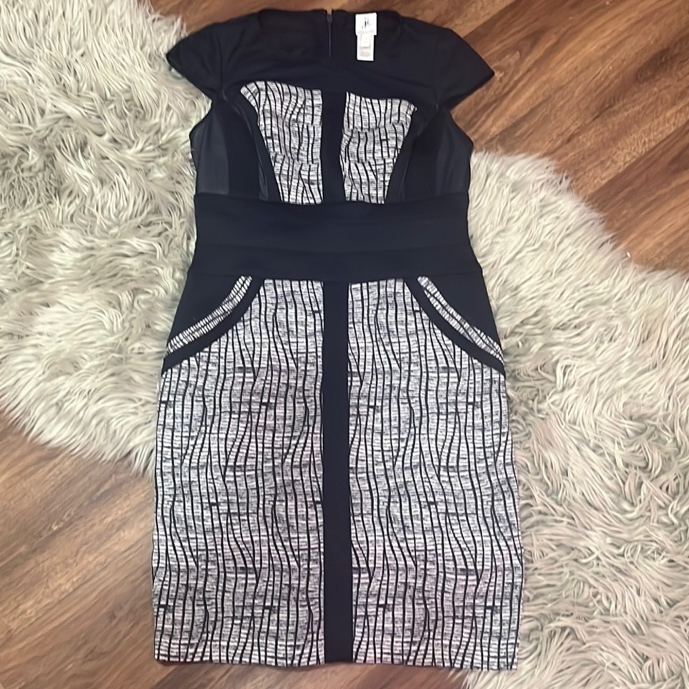 Julia Jordan Blue and white dress